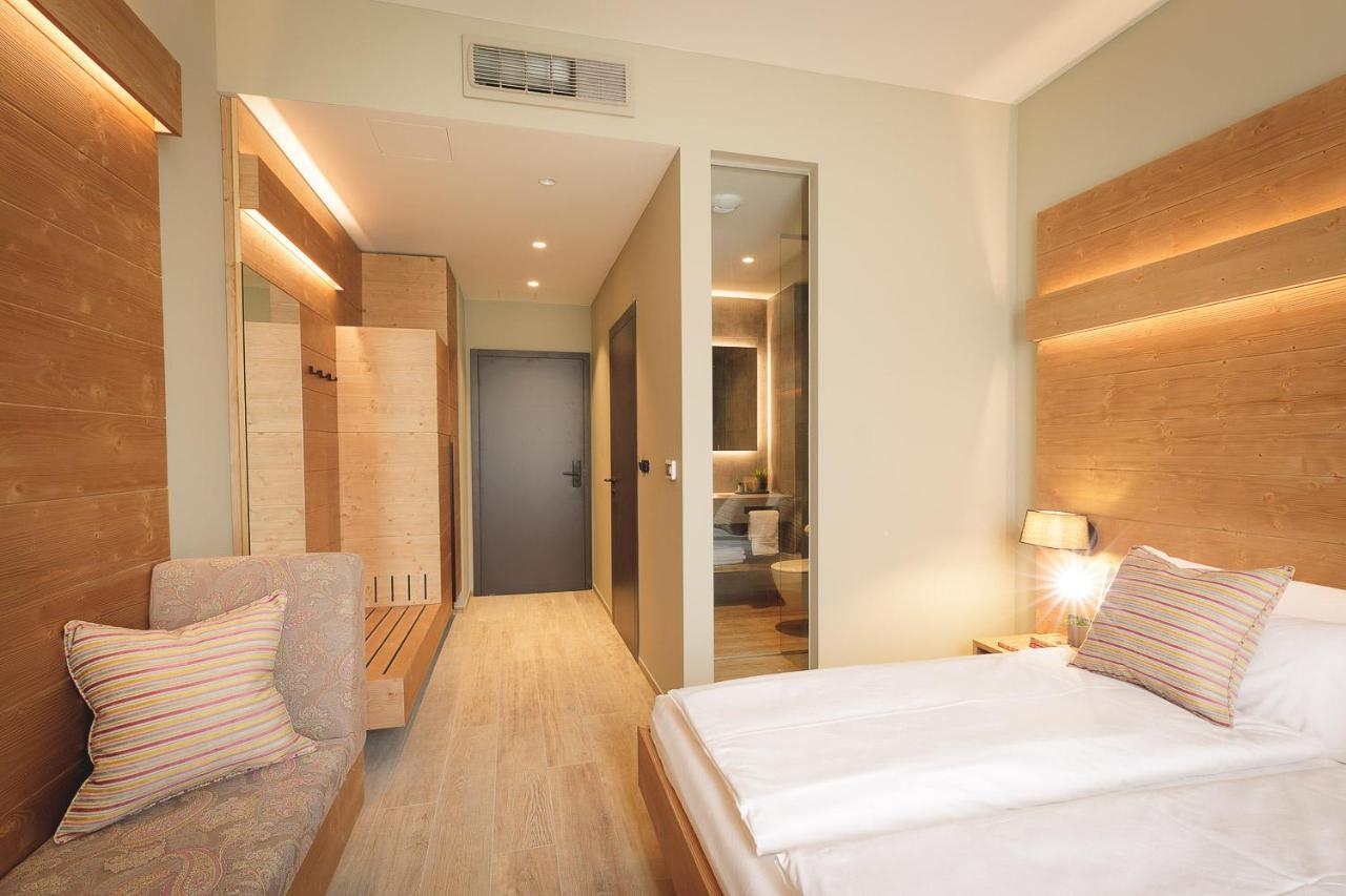 Special Offer - Double Room with Valentine Package